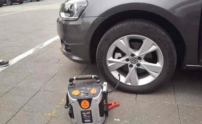 许昌汽车搭电案例